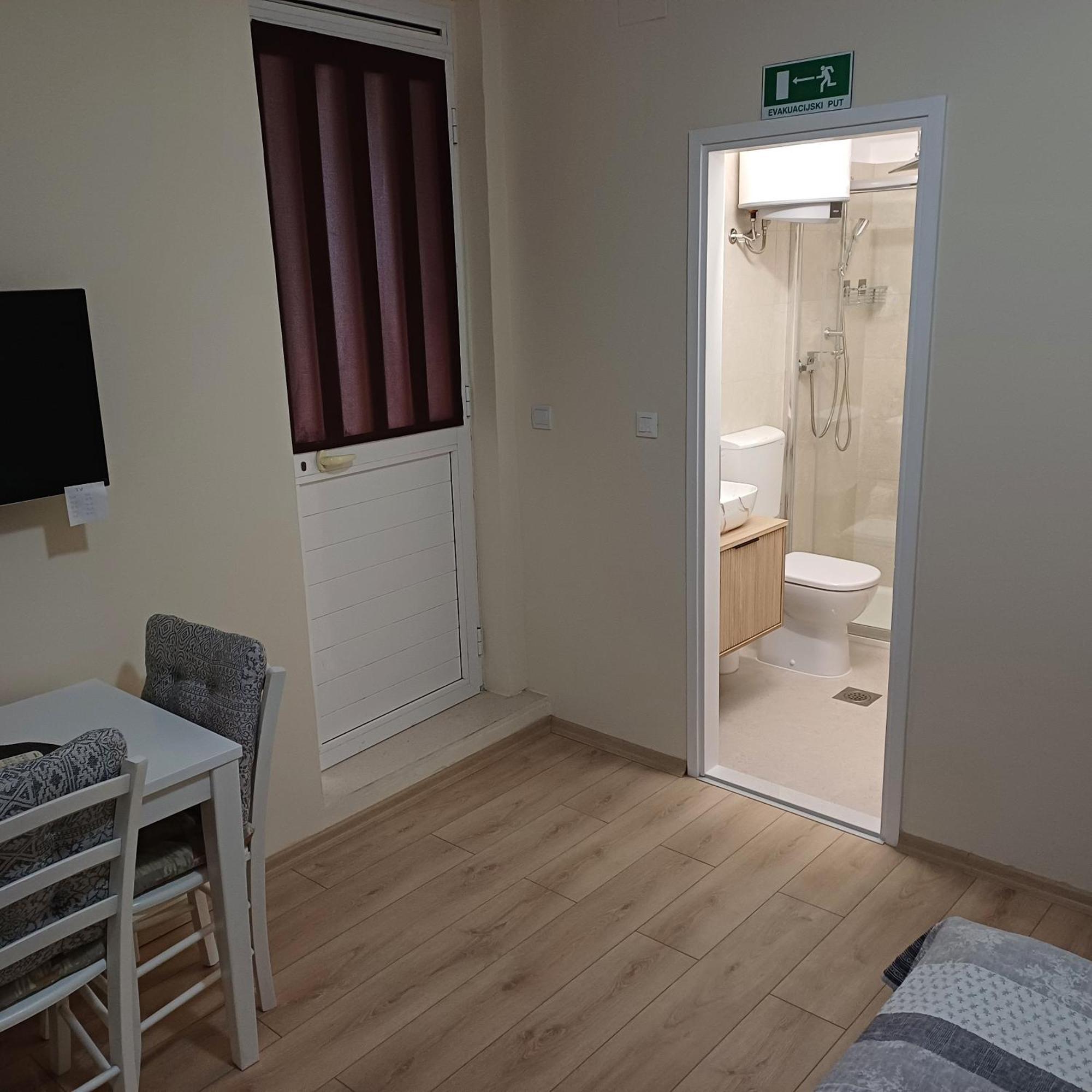 Rooms Kvestic Dubrovnik Buitenkant foto