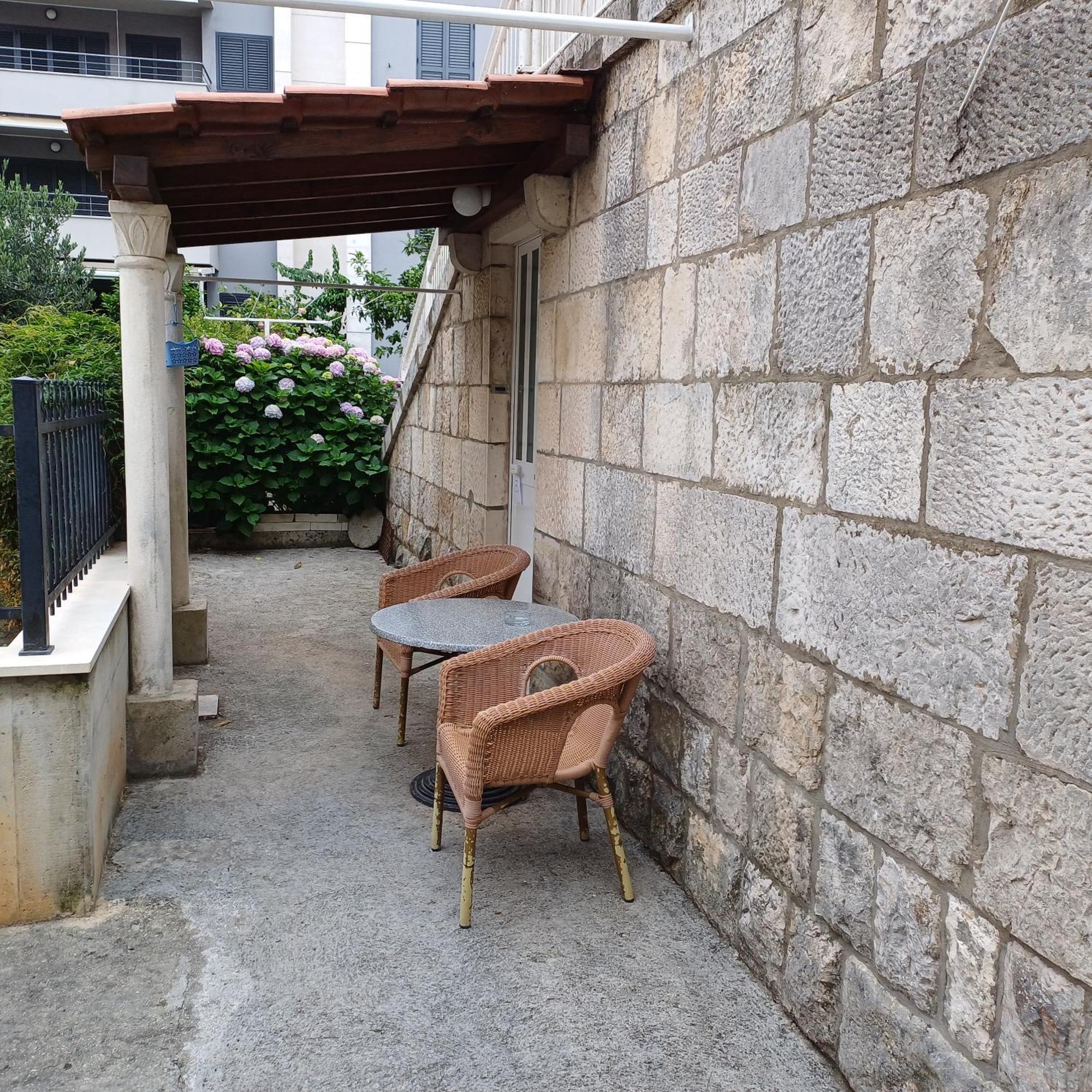 Rooms Kvestic Dubrovnik Buitenkant foto